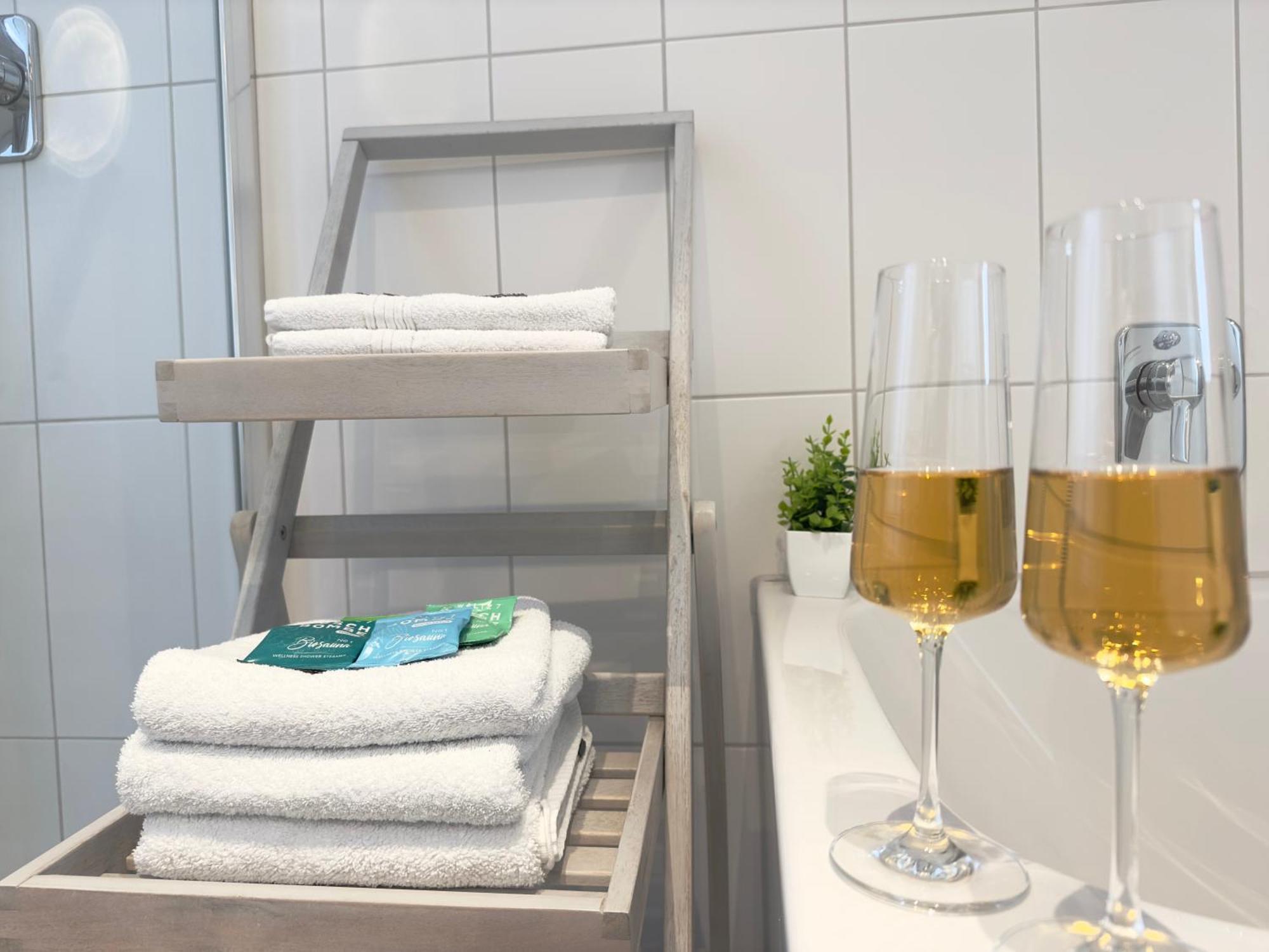 Luxury Old Town Suite - Xxl Terrasse & Xxl Penthouse Heidelberg Esterno foto
